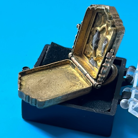 🖤Victorian antique locket pendant - Picture 10 of 14